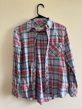 Vineyard Vines Plaid Button Up Size 2